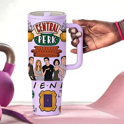 1pc 40oz Friends Fans Insulated Tumbler with Handle, Double Wall Vacuum Stainless Steel Travel Mug, Flasks, Drinkware, Keeps Cold 24H and Hot 12H, Leakproof Cup for Coffee, Office, Daily Use, Sitcom Inspired Gift for Friends, Birthdays, Holidays